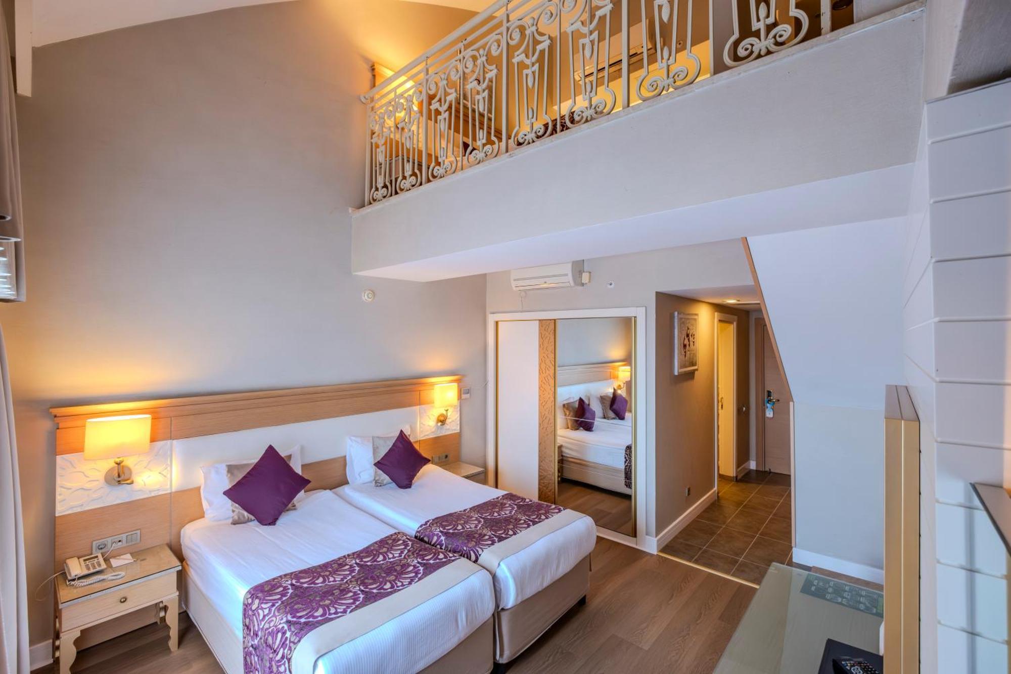 Villa Side Residence Resort