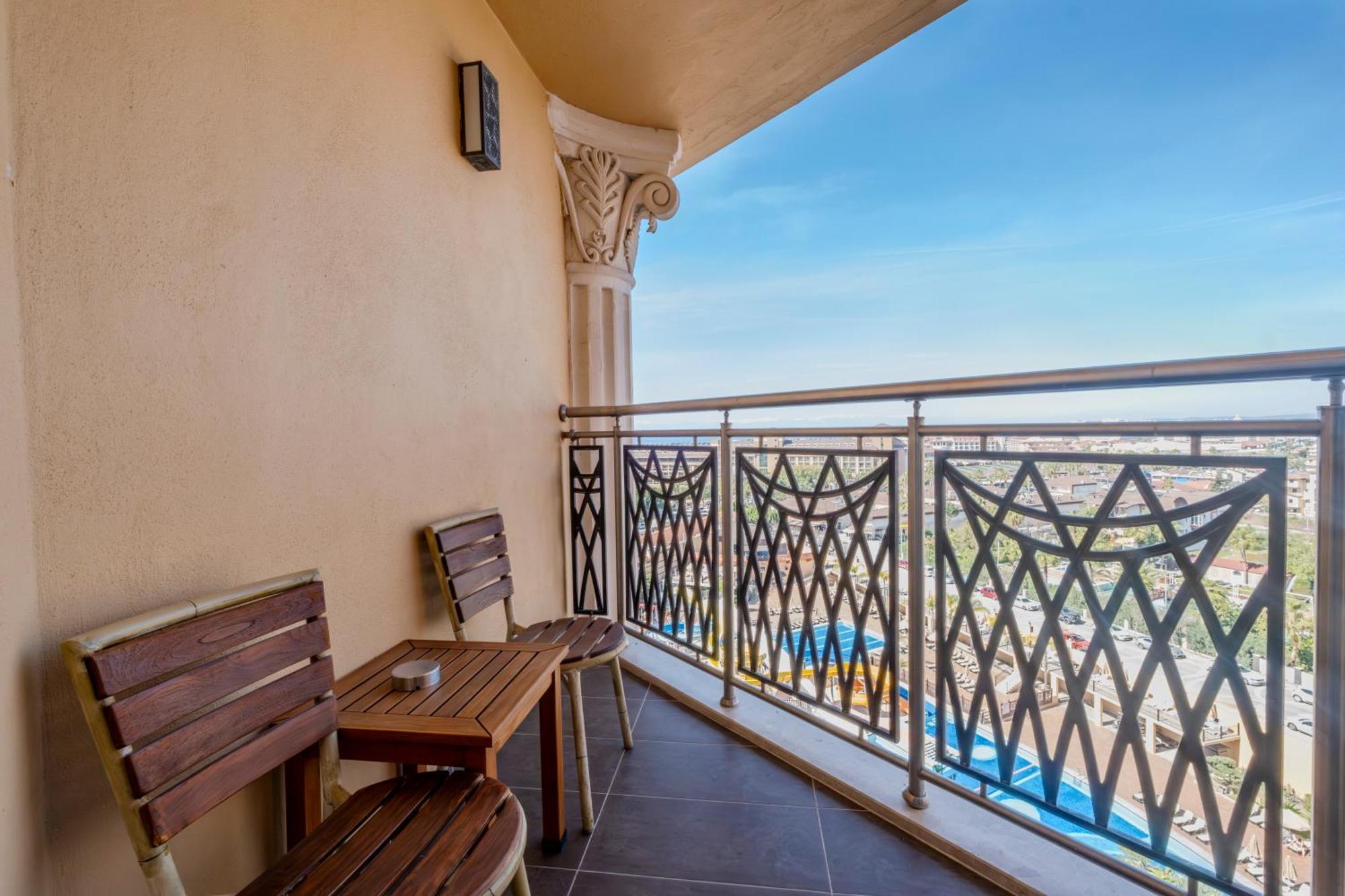 Villa Side Residence 5*